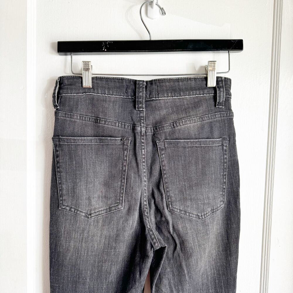 Free People We the Free Irreplaceable Dramatic Bell Flare Dropped Hem Jeans 27 - Picture 8 of 11